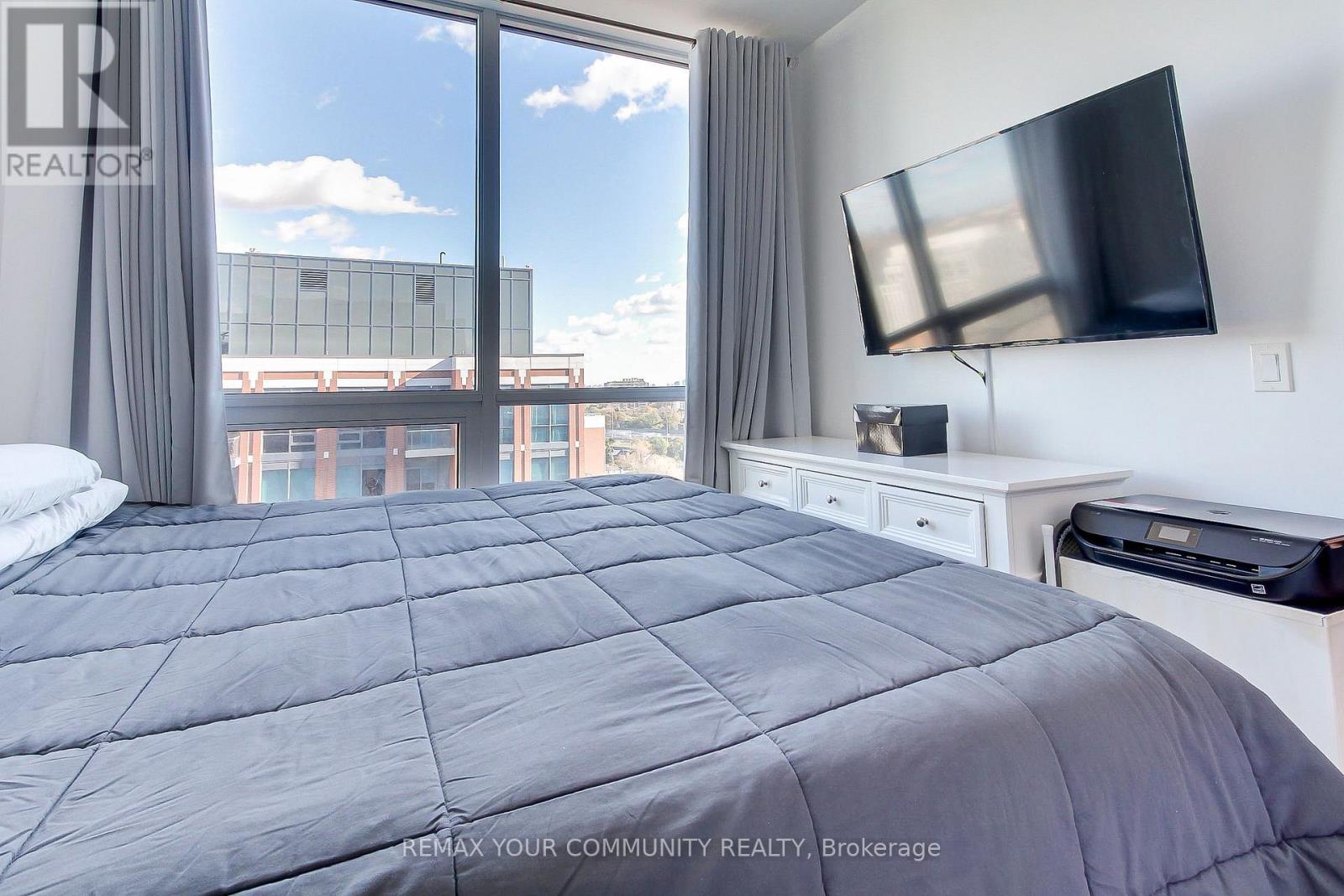 1608 - 31 Tippett Road, Toronto (clanton Park), Ontario