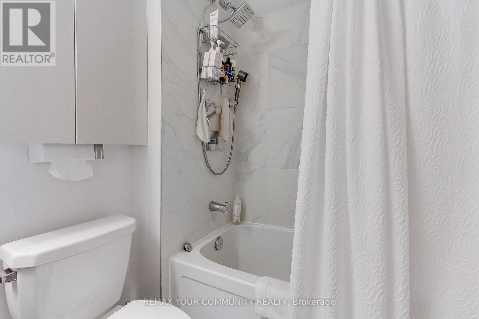 1608 - 31 Tippett Road, Toronto (clanton Park), Ontario