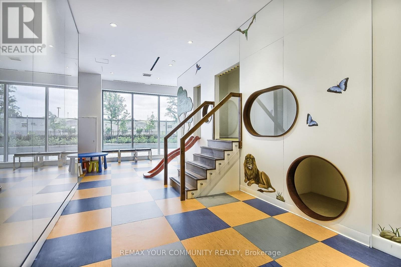 1608 - 31 Tippett Road, Toronto (clanton Park), Ontario