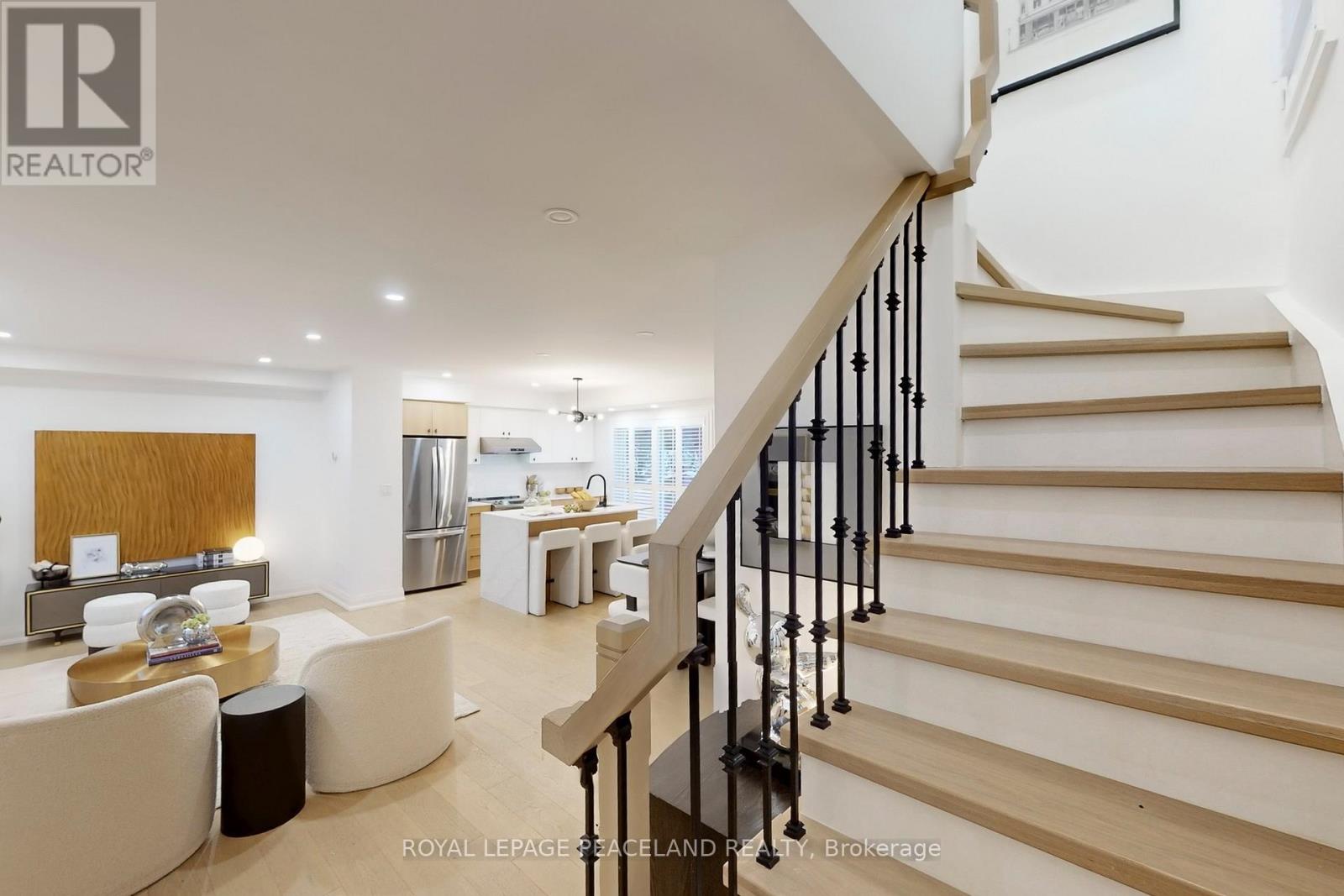 29 Rosita Crescent, Toronto (clairlea-birchmount), Ontario