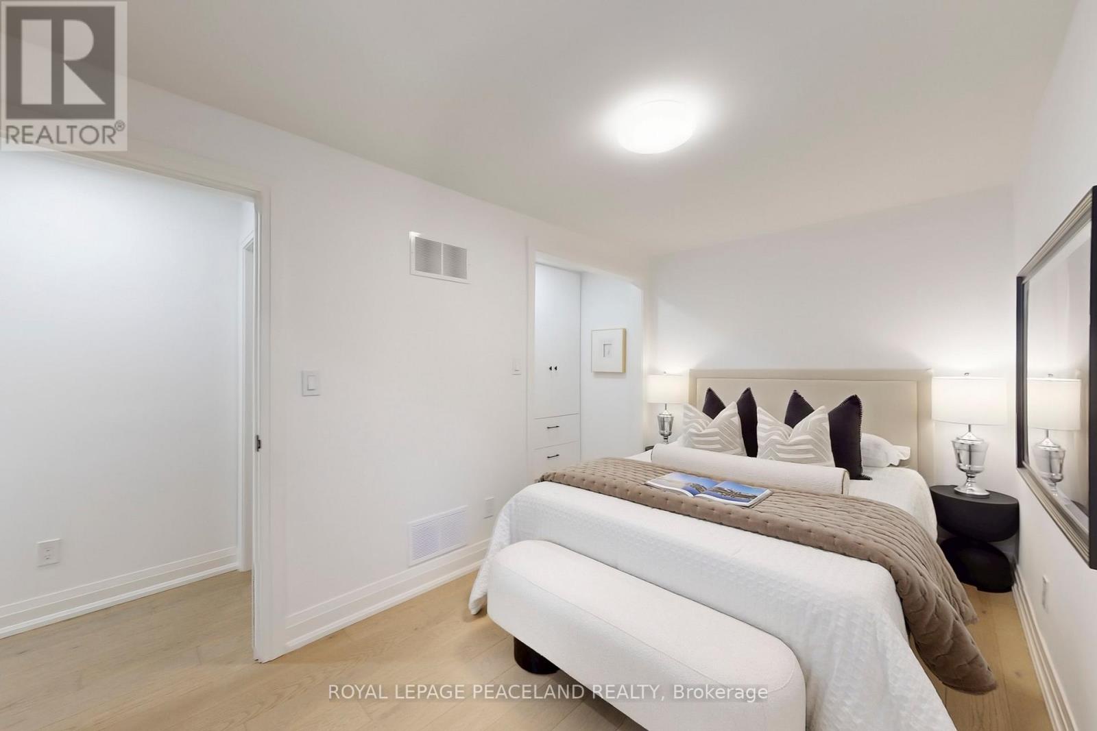 29 Rosita Crescent, Toronto (clairlea-birchmount), Ontario