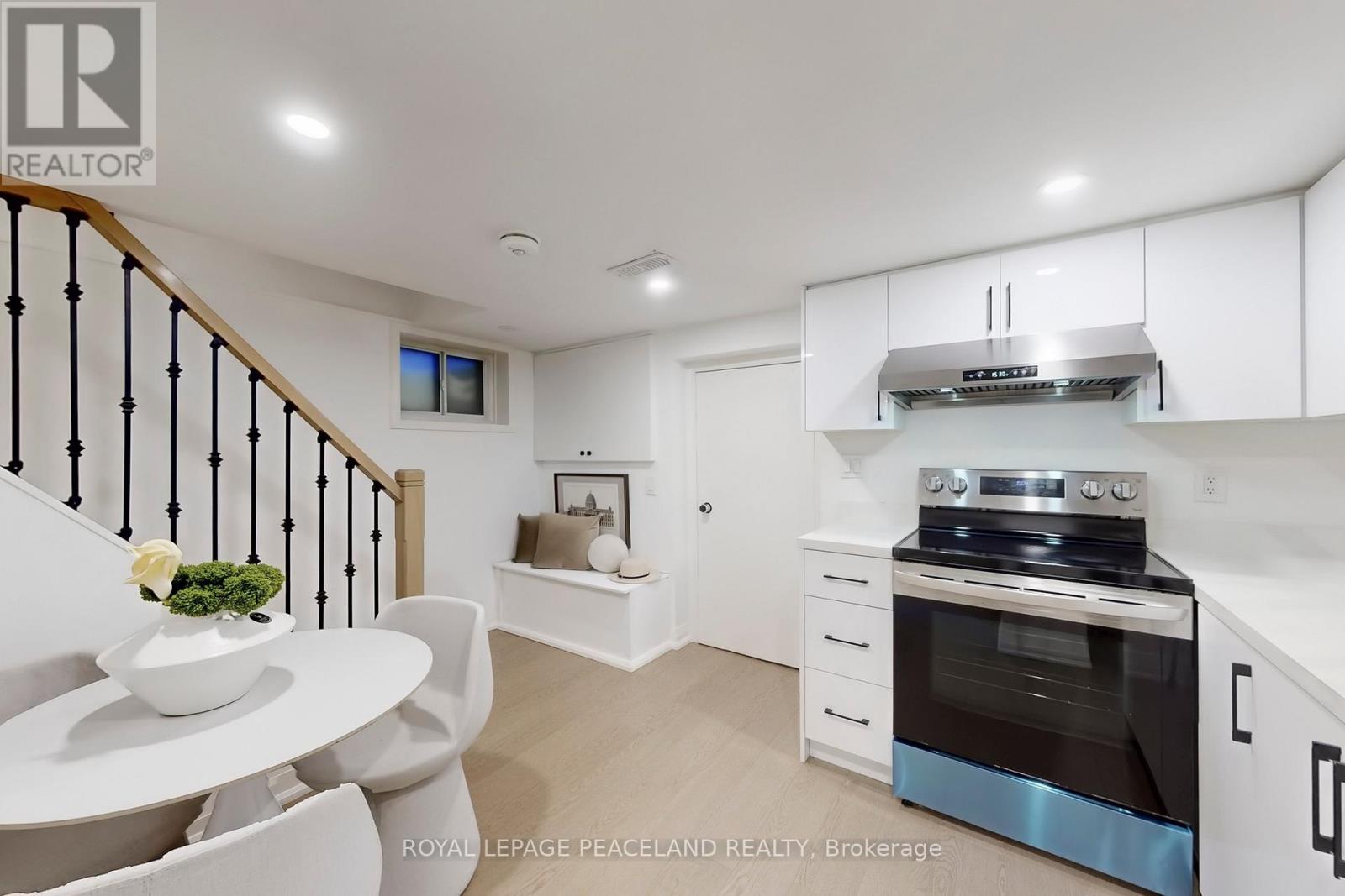 29 Rosita Crescent, Toronto (clairlea-birchmount), Ontario