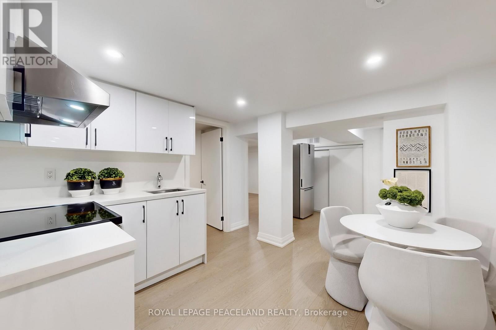 29 Rosita Crescent, Toronto (clairlea-birchmount), Ontario