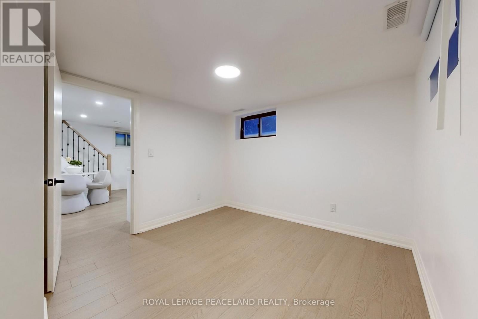 29 Rosita Crescent, Toronto (clairlea-birchmount), Ontario