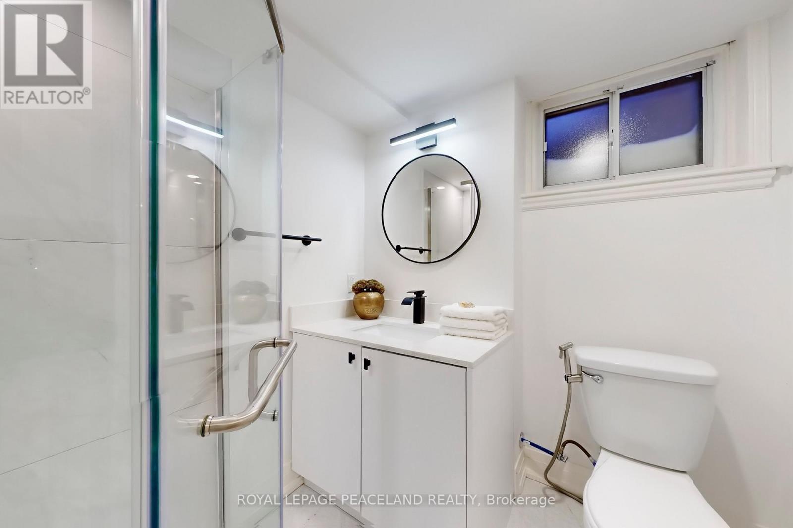 29 Rosita Crescent, Toronto (clairlea-birchmount), Ontario