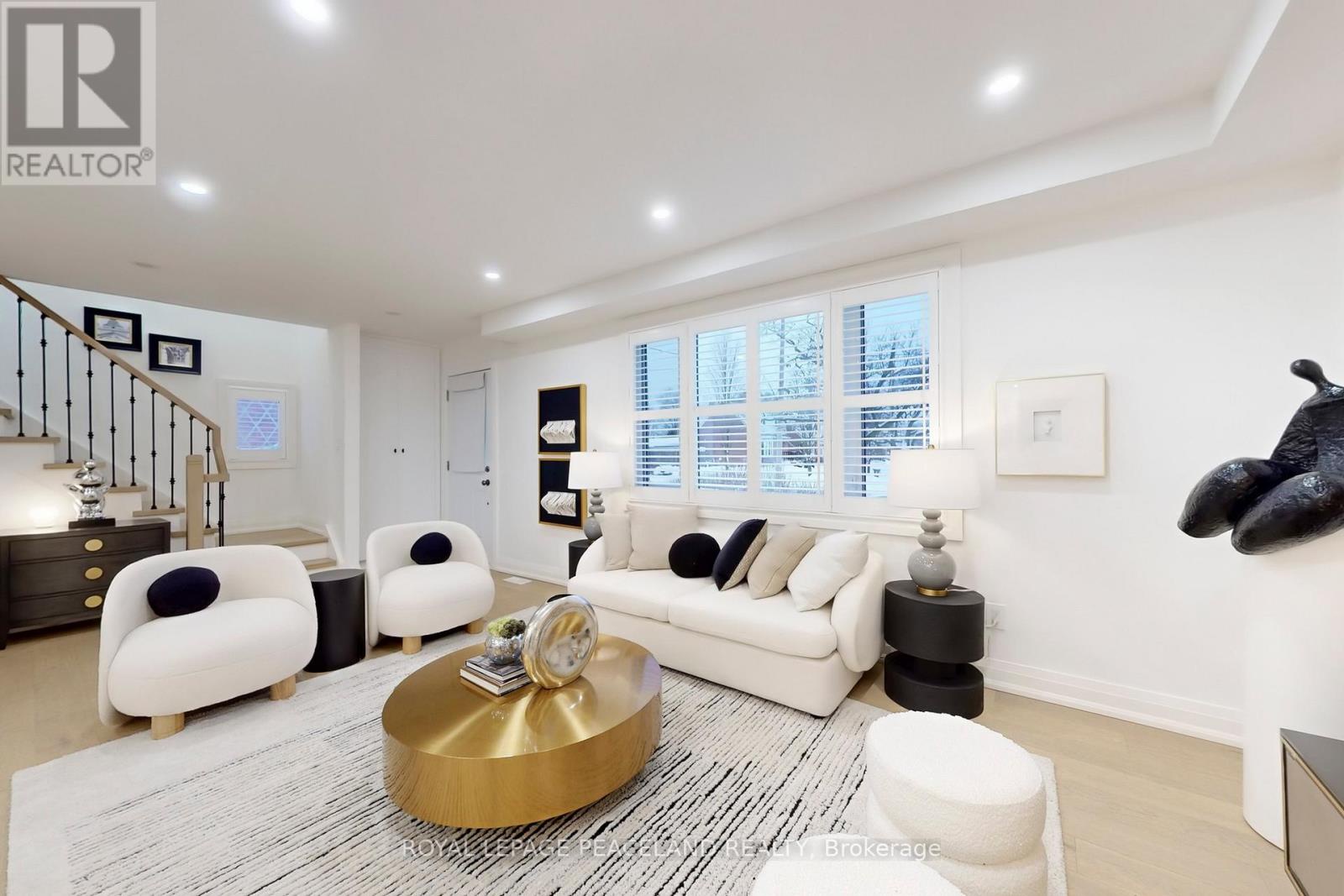 29 Rosita Crescent, Toronto (clairlea-birchmount), Ontario