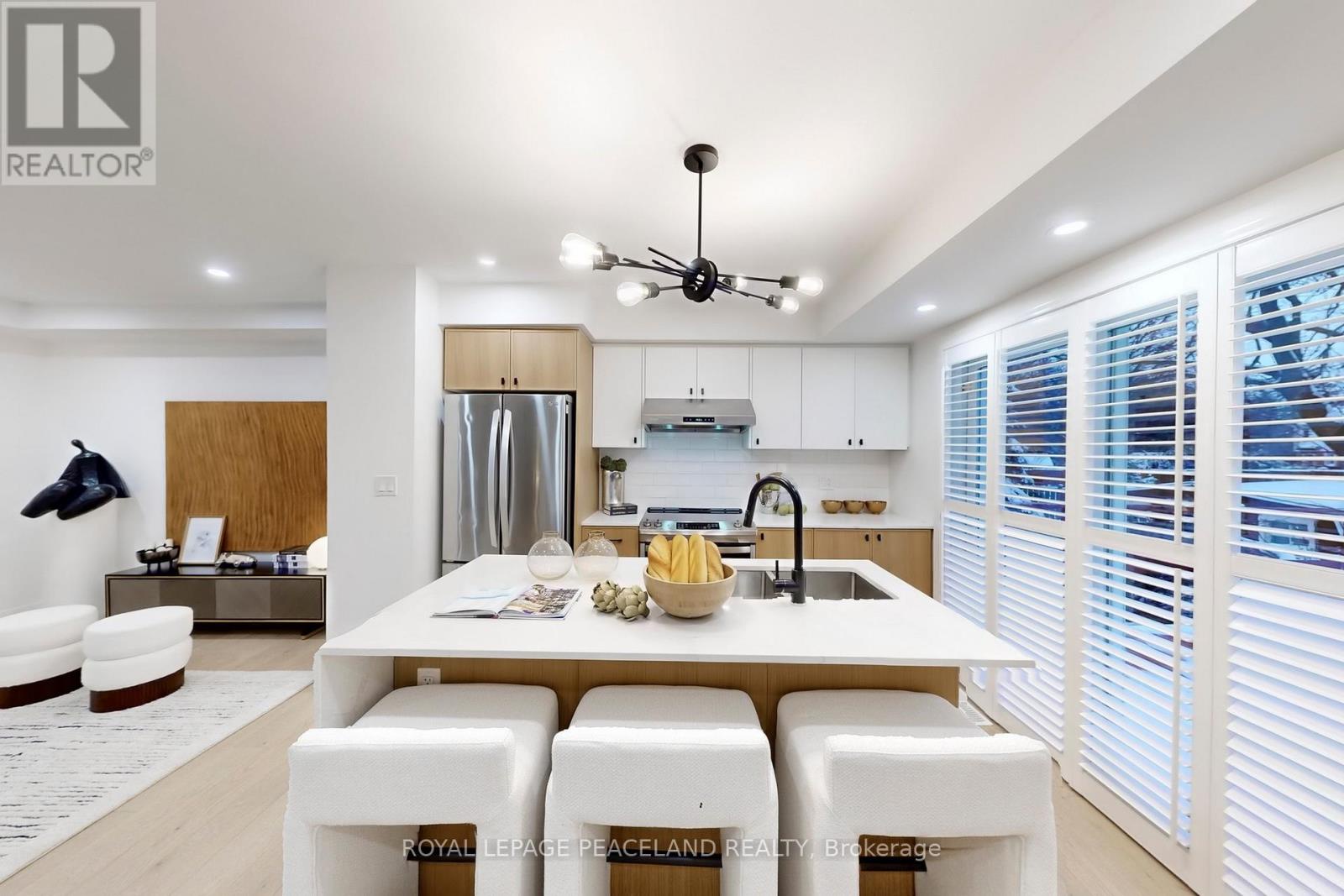 29 Rosita Crescent, Toronto (clairlea-birchmount), Ontario