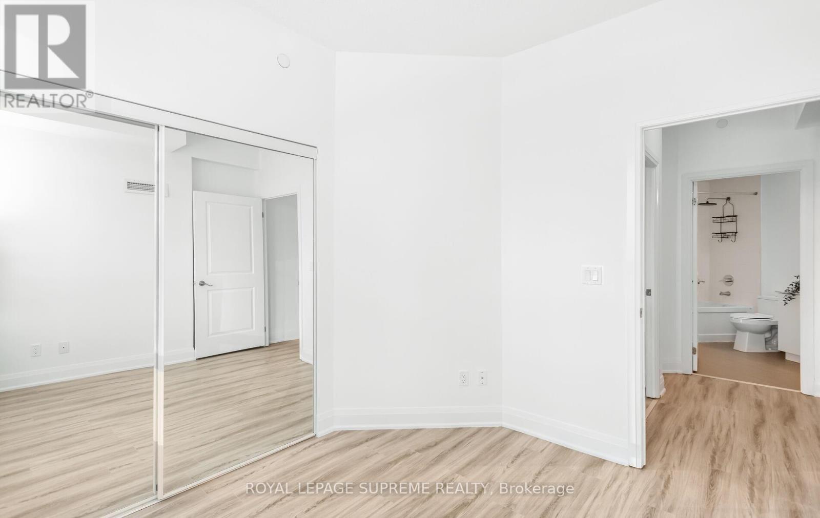 312 - 25 Fontenay Court, Toronto (edenbridge-humber Valley), Ontario