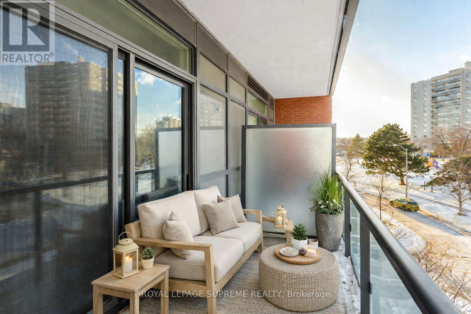 312 - 25 Fontenay Court, Toronto (edenbridge-humber Valley), Ontario