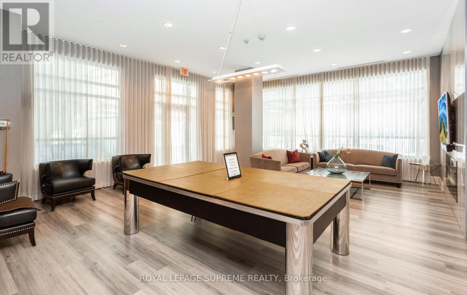 312 - 25 Fontenay Court, Toronto (edenbridge-humber Valley), Ontario