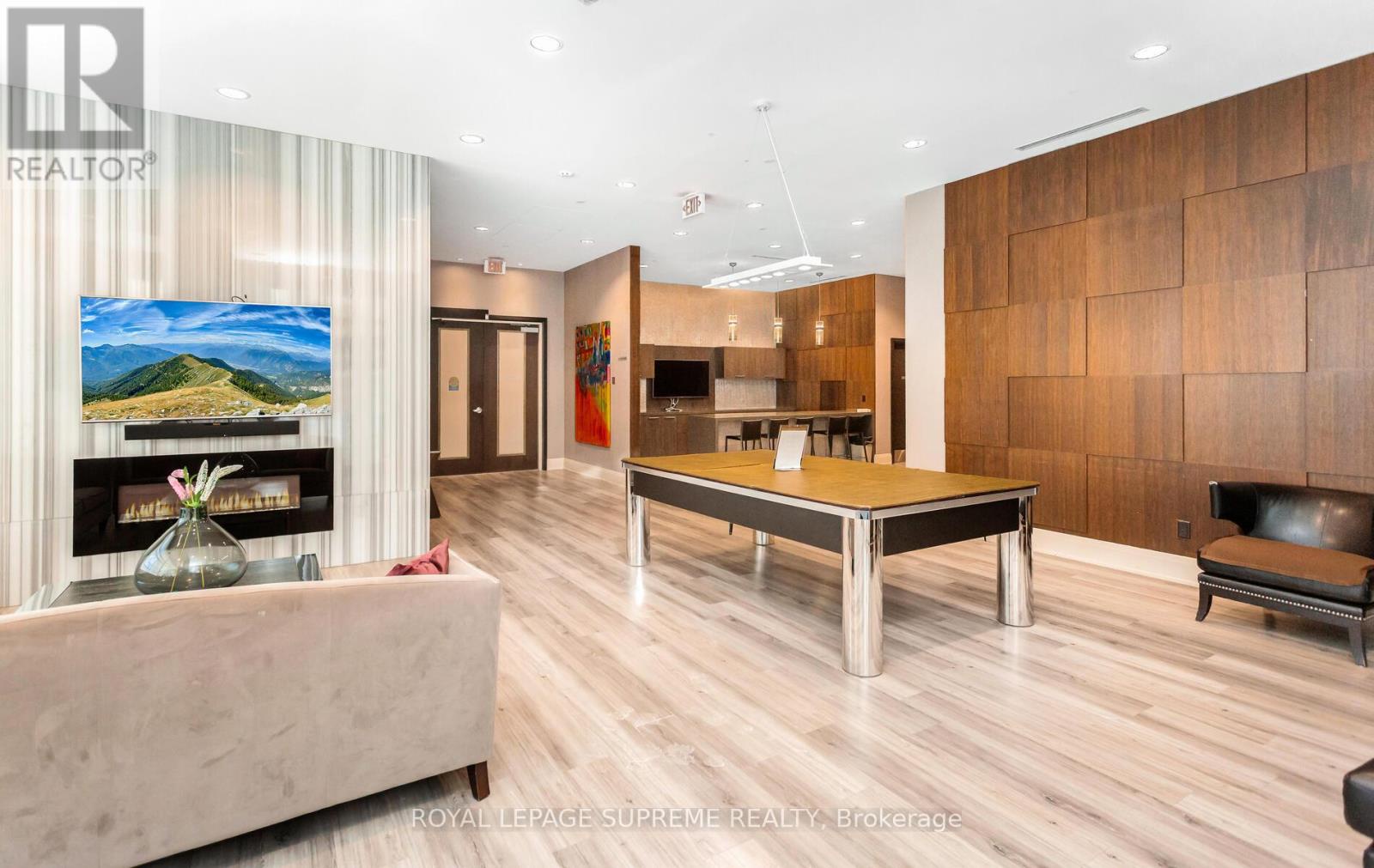 312 - 25 Fontenay Court, Toronto (edenbridge-humber Valley), Ontario