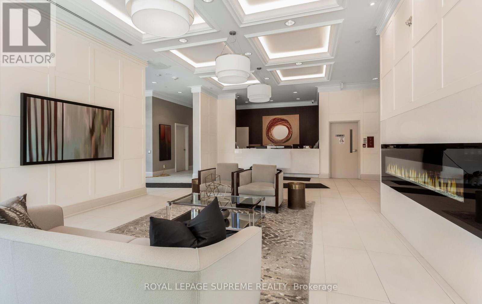 312 - 25 Fontenay Court, Toronto (edenbridge-humber Valley), Ontario