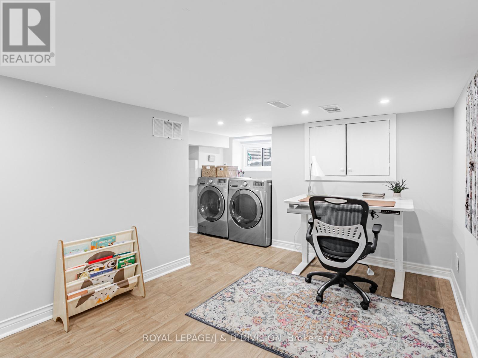 329 Indian Road Crescent, Toronto (junction Area), Ontario