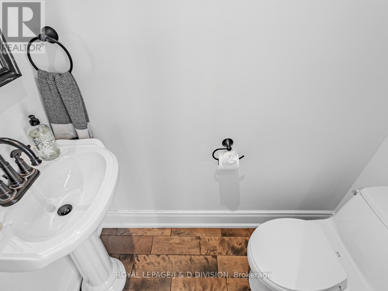 329 Indian Road Crescent, Toronto (junction Area), Ontario