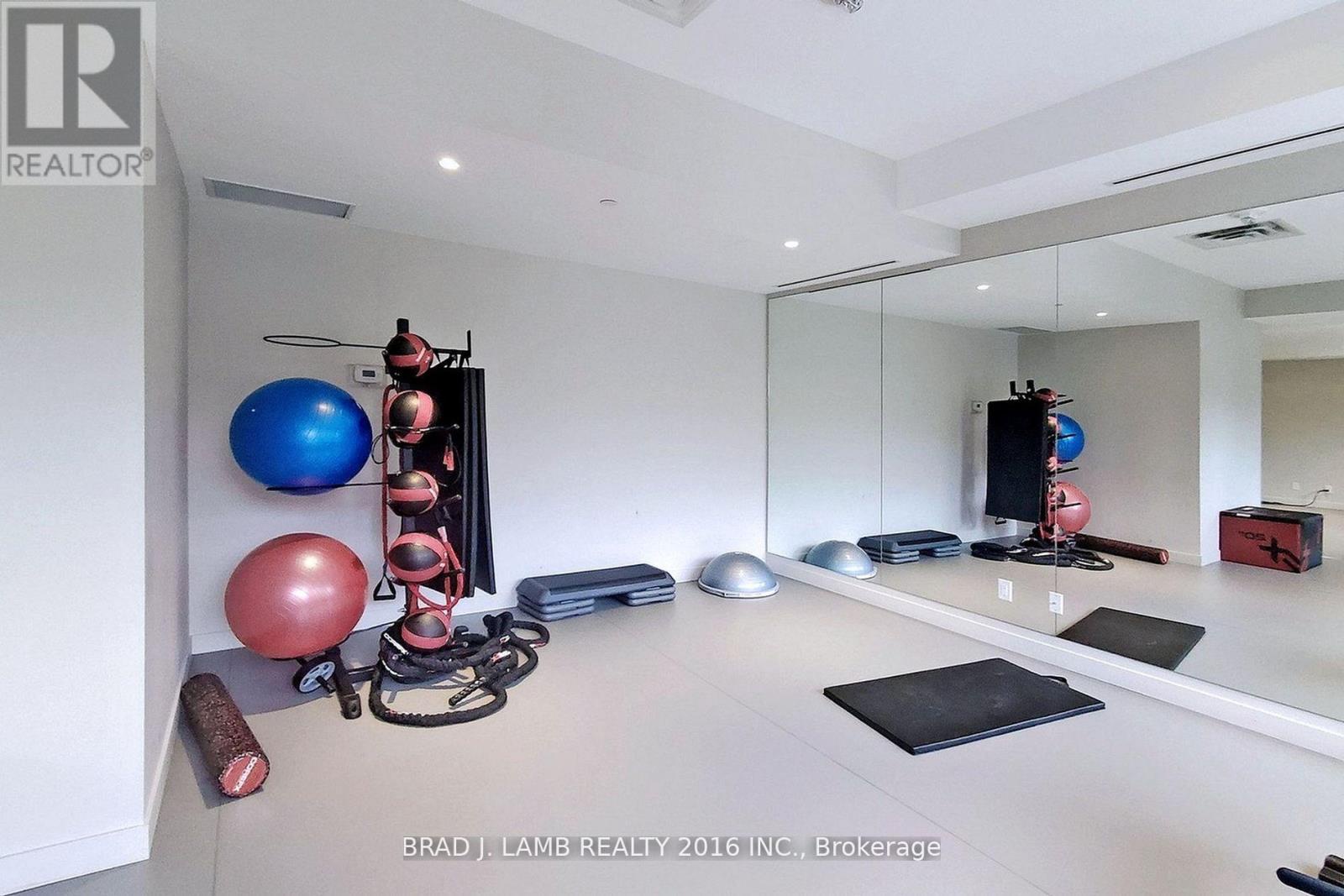 621 - 55 Ontario Street, Toronto (moss Park), Ontario