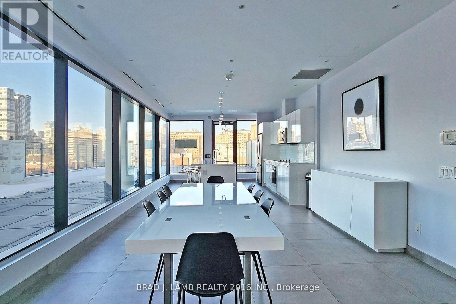 621 - 55 Ontario Street, Toronto (moss Park), Ontario