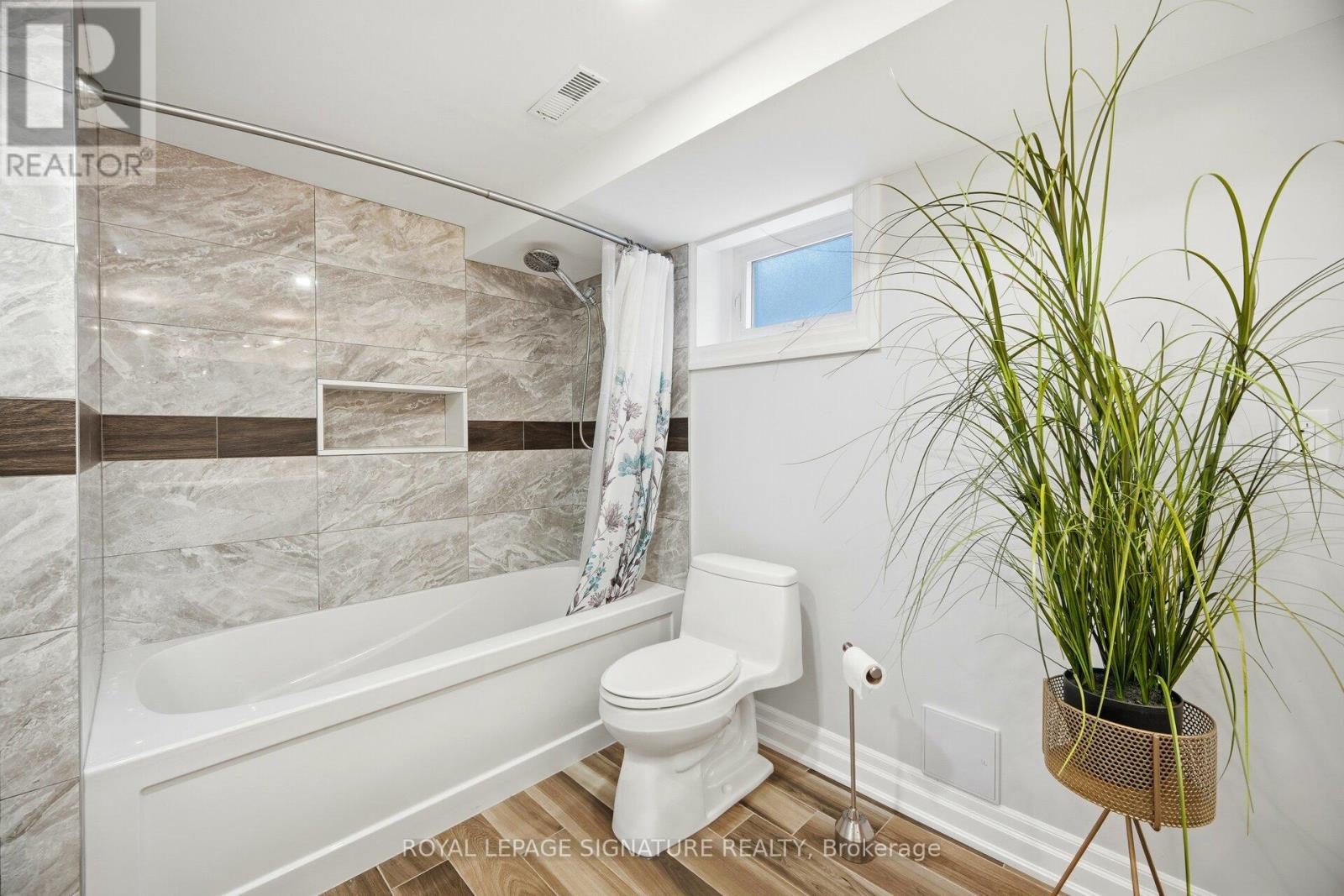 30 Coules Court, Toronto (alderwood), Ontario