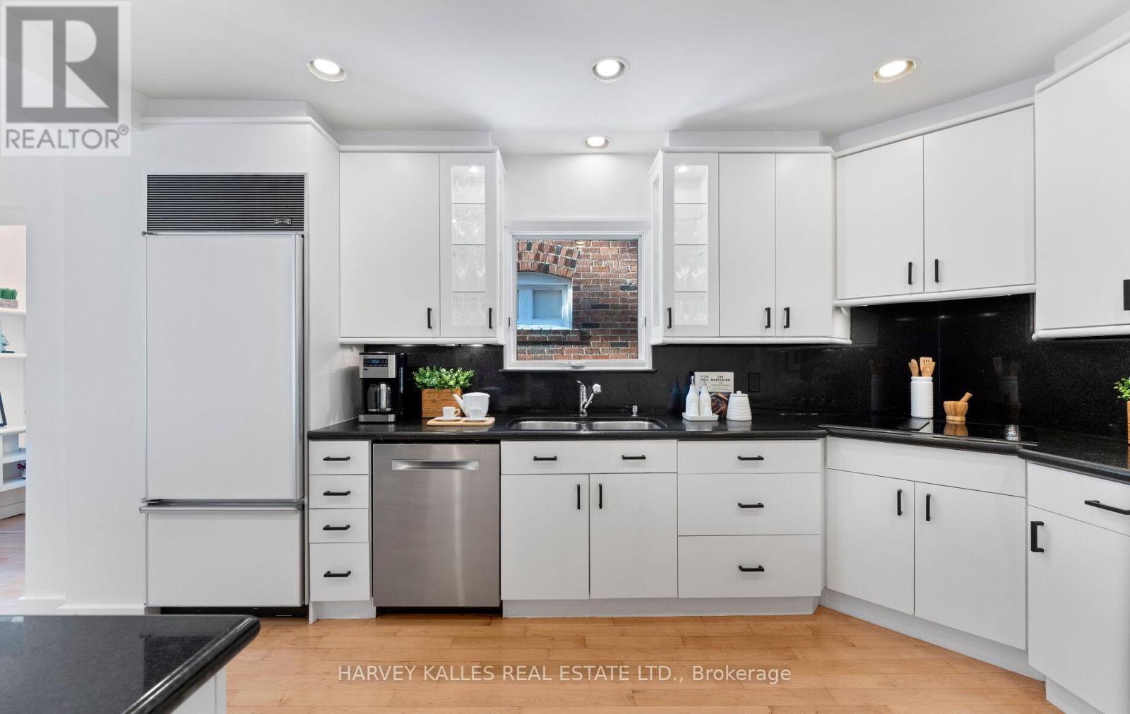 565 Briar Hill Avenue, Toronto (forest Hill North), Ontario