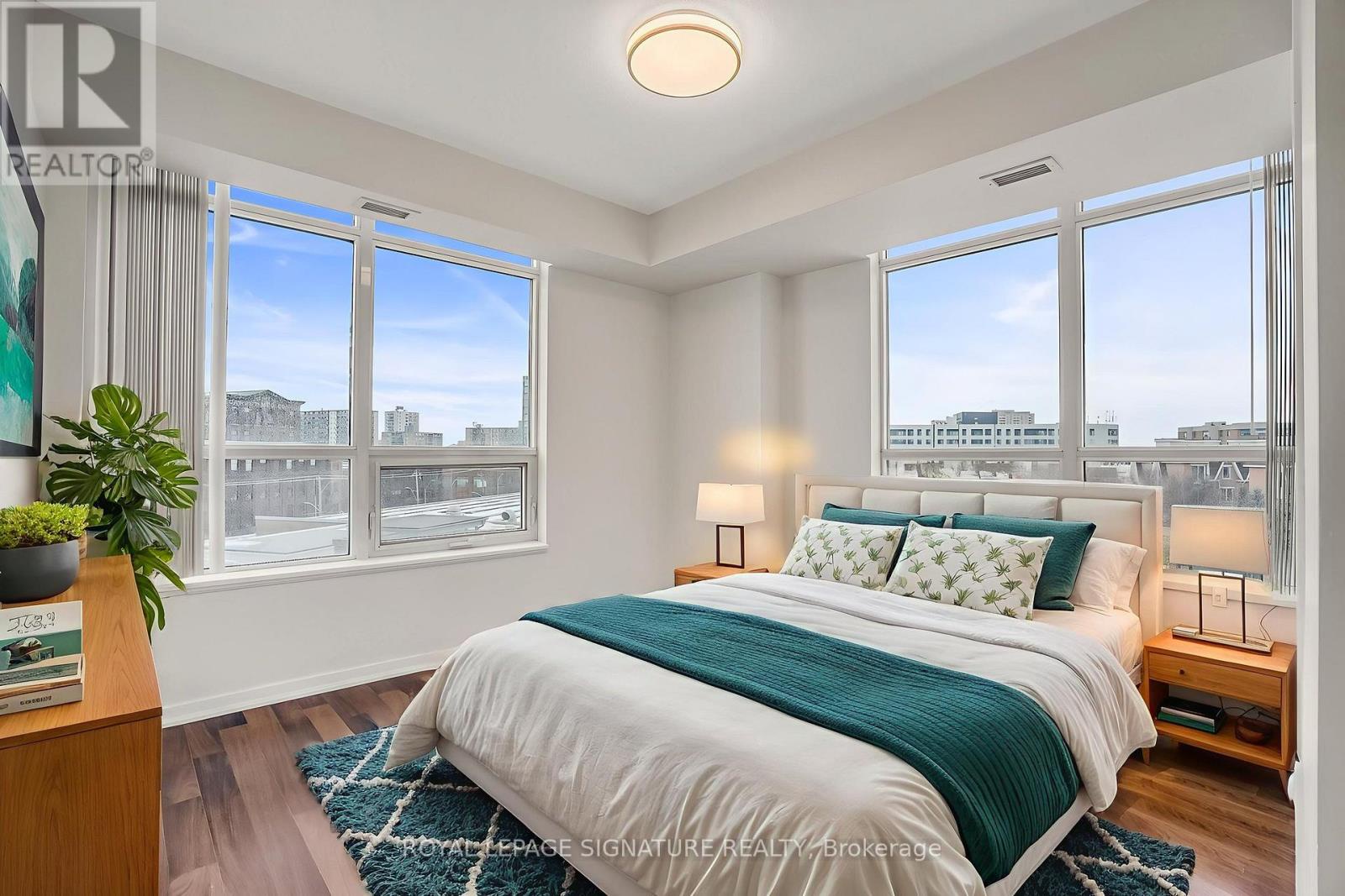 507 - 38 Joe Shuster Way, Toronto (niagara), Ontario