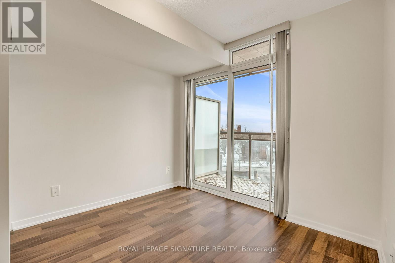 507 - 38 Joe Shuster Way, Toronto (niagara), Ontario