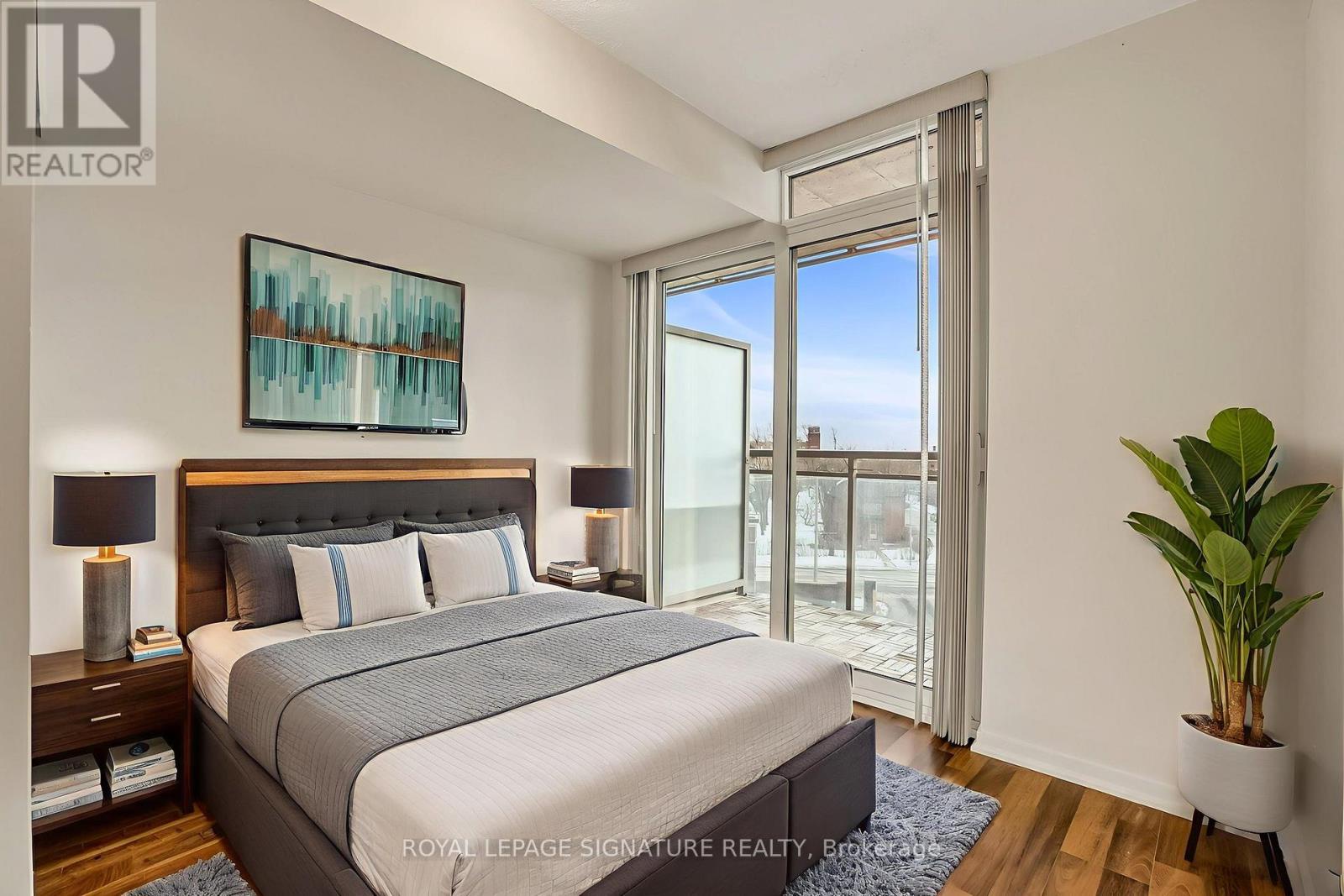 507 - 38 Joe Shuster Way, Toronto (niagara), Ontario