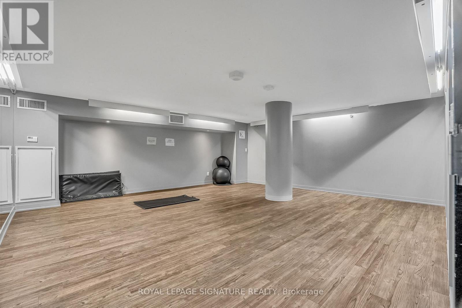 507 - 38 Joe Shuster Way, Toronto (niagara), Ontario