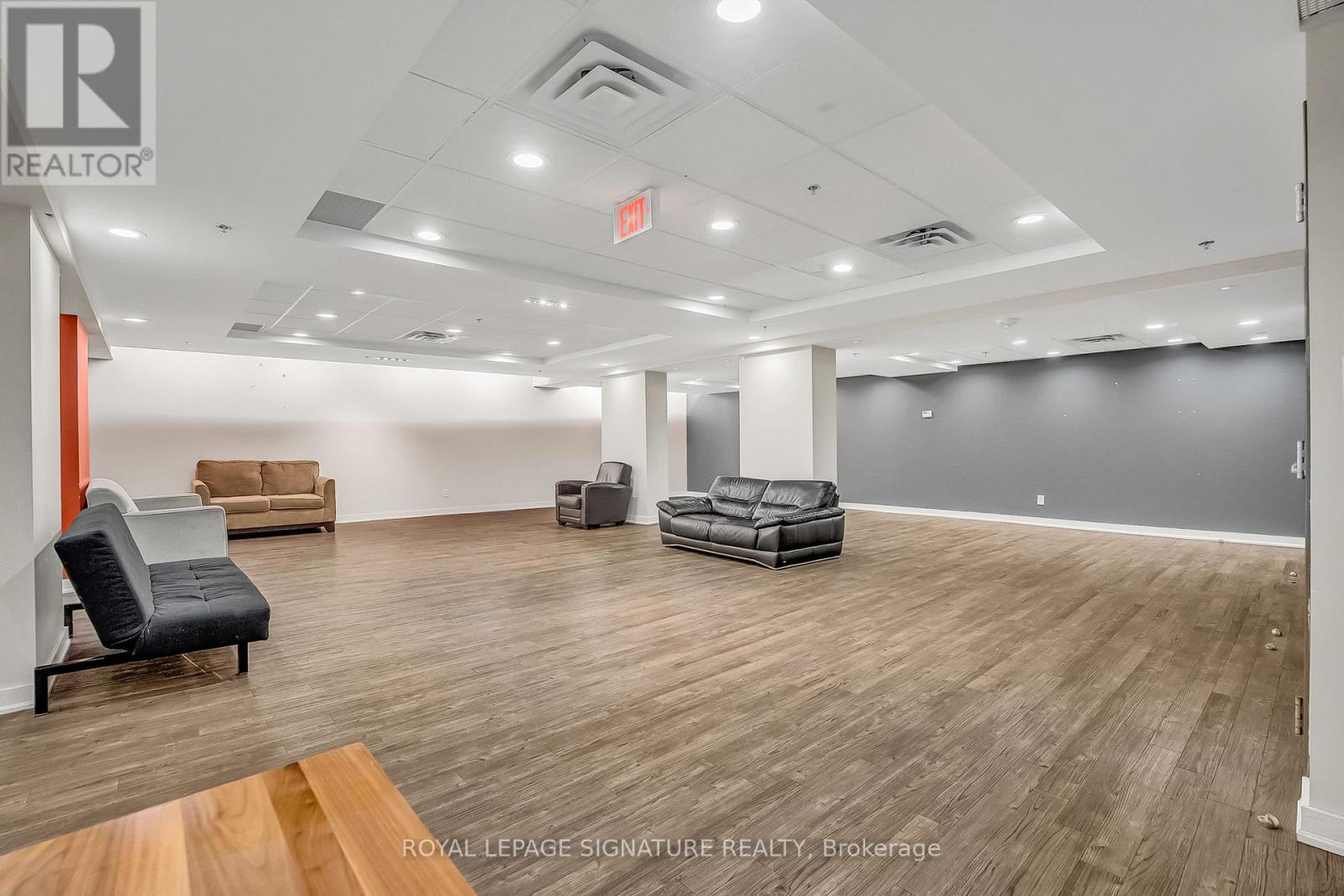 507 - 38 Joe Shuster Way, Toronto (niagara), Ontario