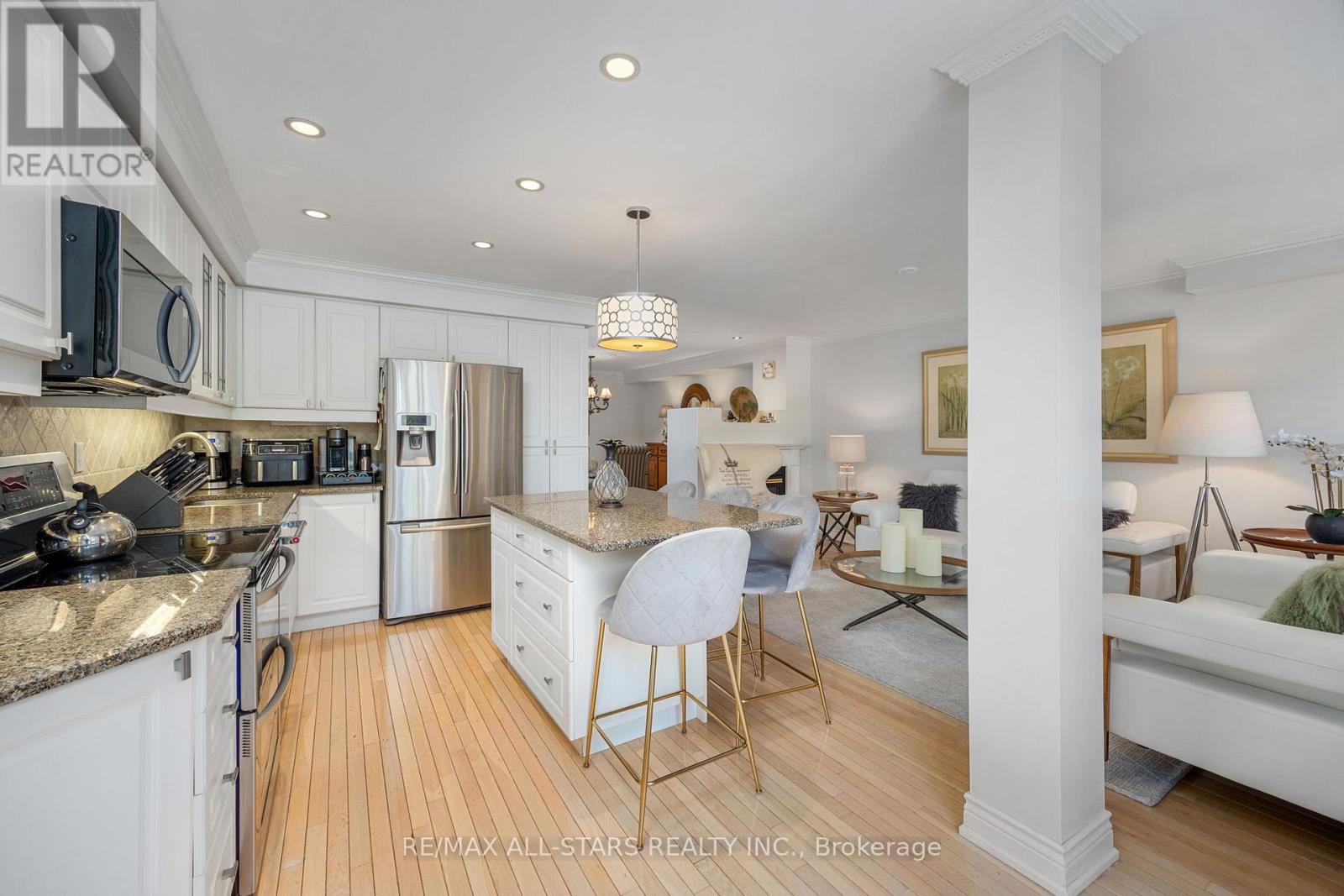 10 Sufi Crescent, Toronto (victoria Village), Ontario