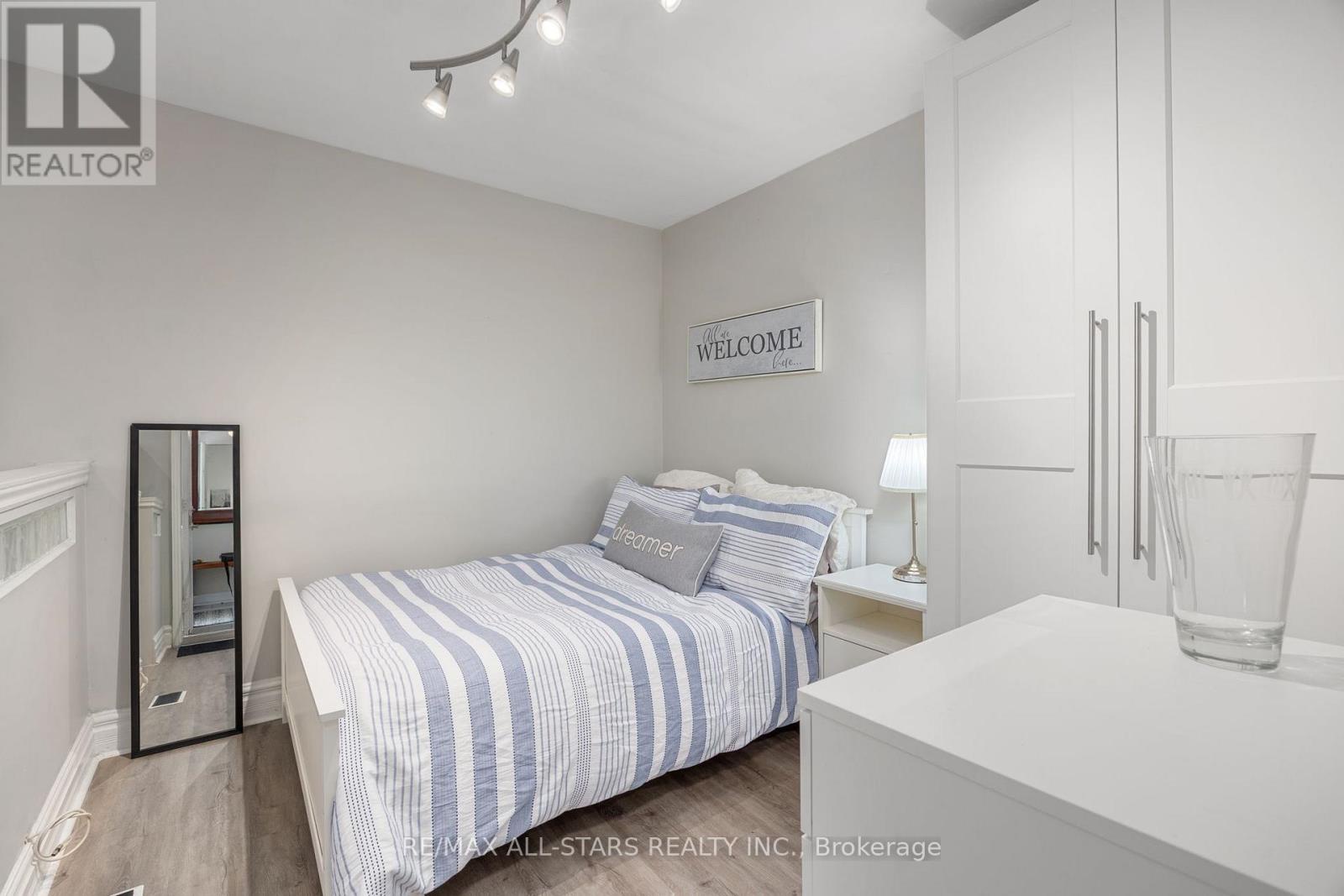 10 Sufi Crescent, Toronto (victoria Village), Ontario