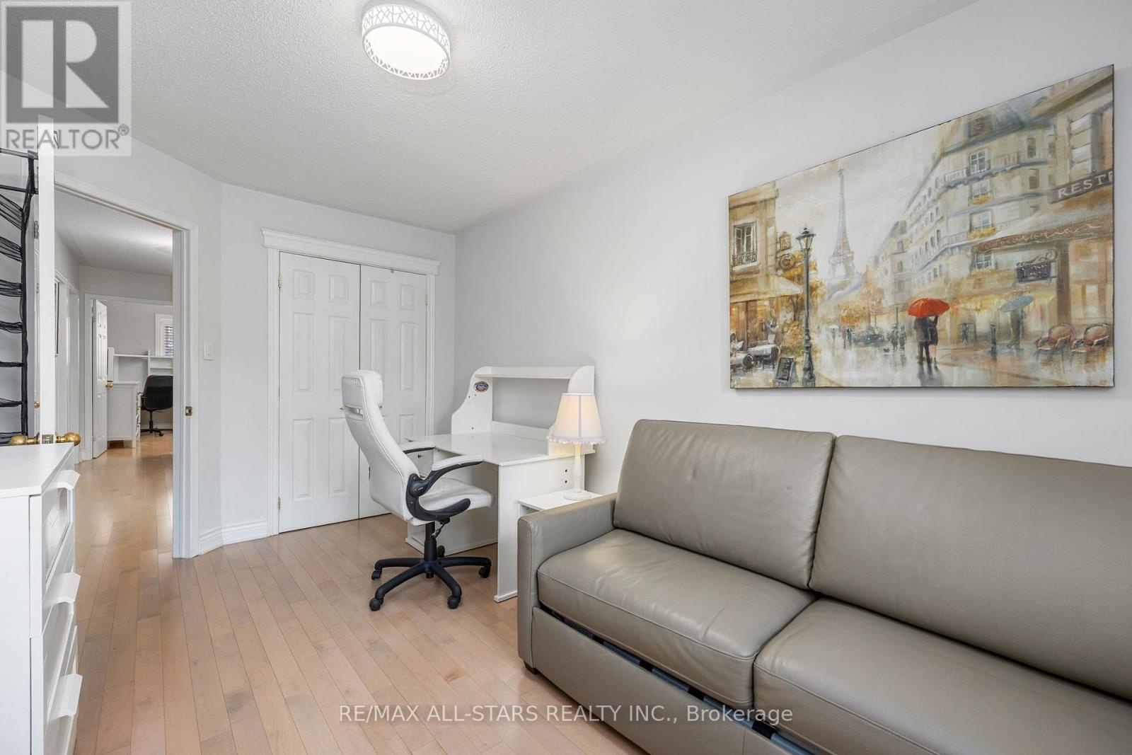 10 Sufi Crescent, Toronto (victoria Village), Ontario