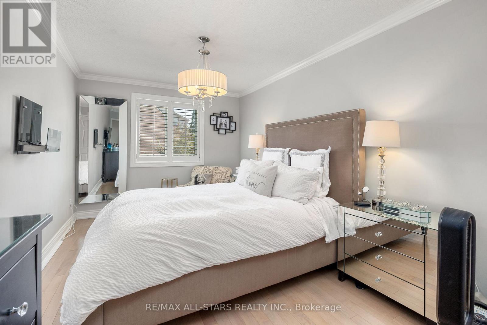 10 Sufi Crescent, Toronto (victoria Village), Ontario