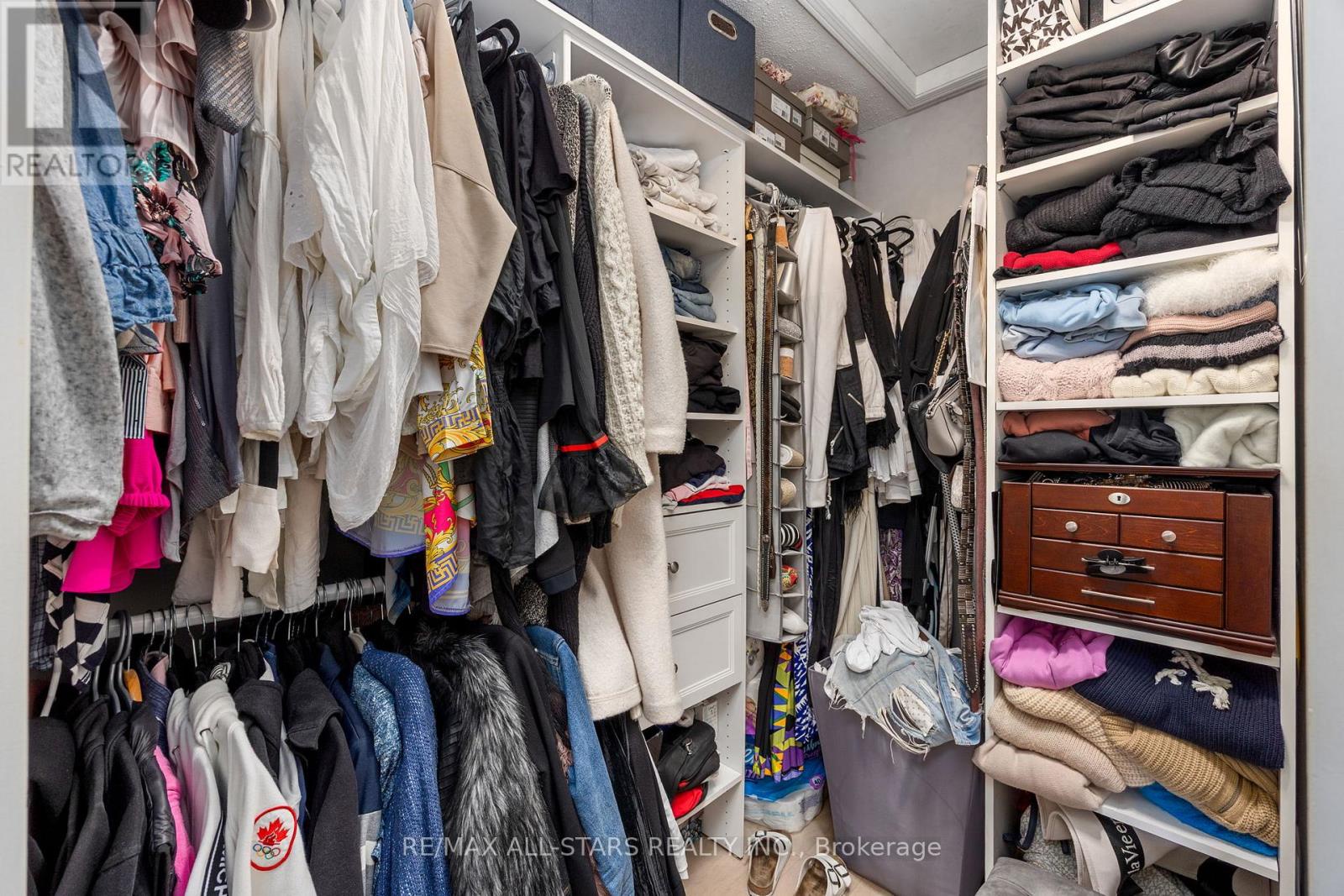 10 Sufi Crescent, Toronto (victoria Village), Ontario