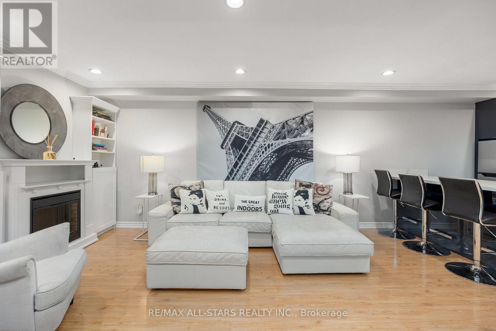 10 Sufi Crescent, Toronto (victoria Village), Ontario