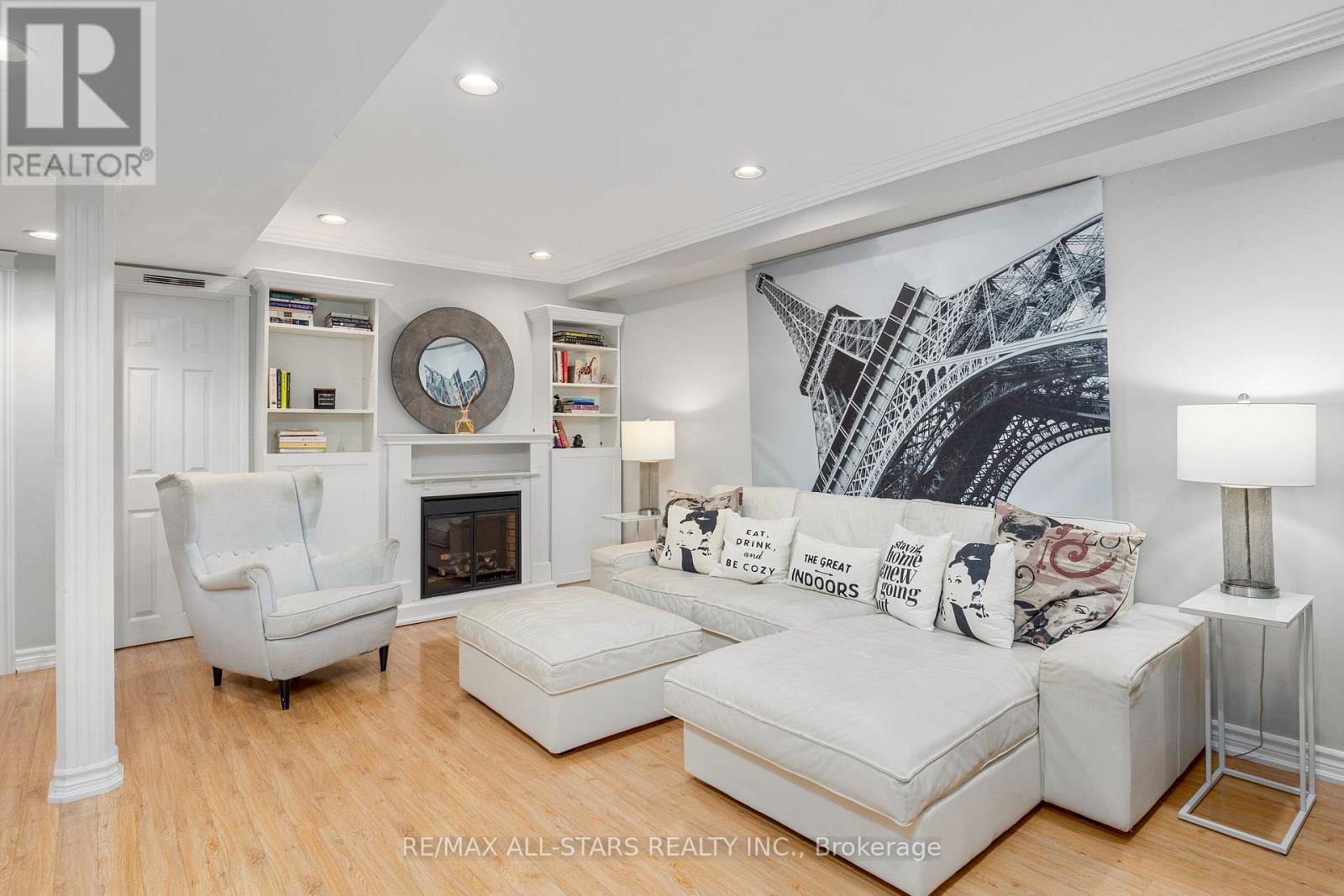 10 Sufi Crescent, Toronto (victoria Village), Ontario