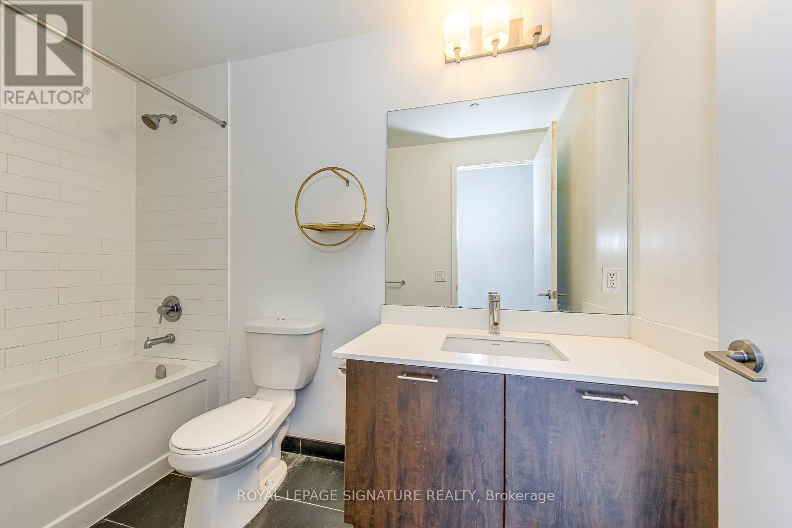 1901 - 20 Bruyeres Mews, Toronto (niagara), Ontario