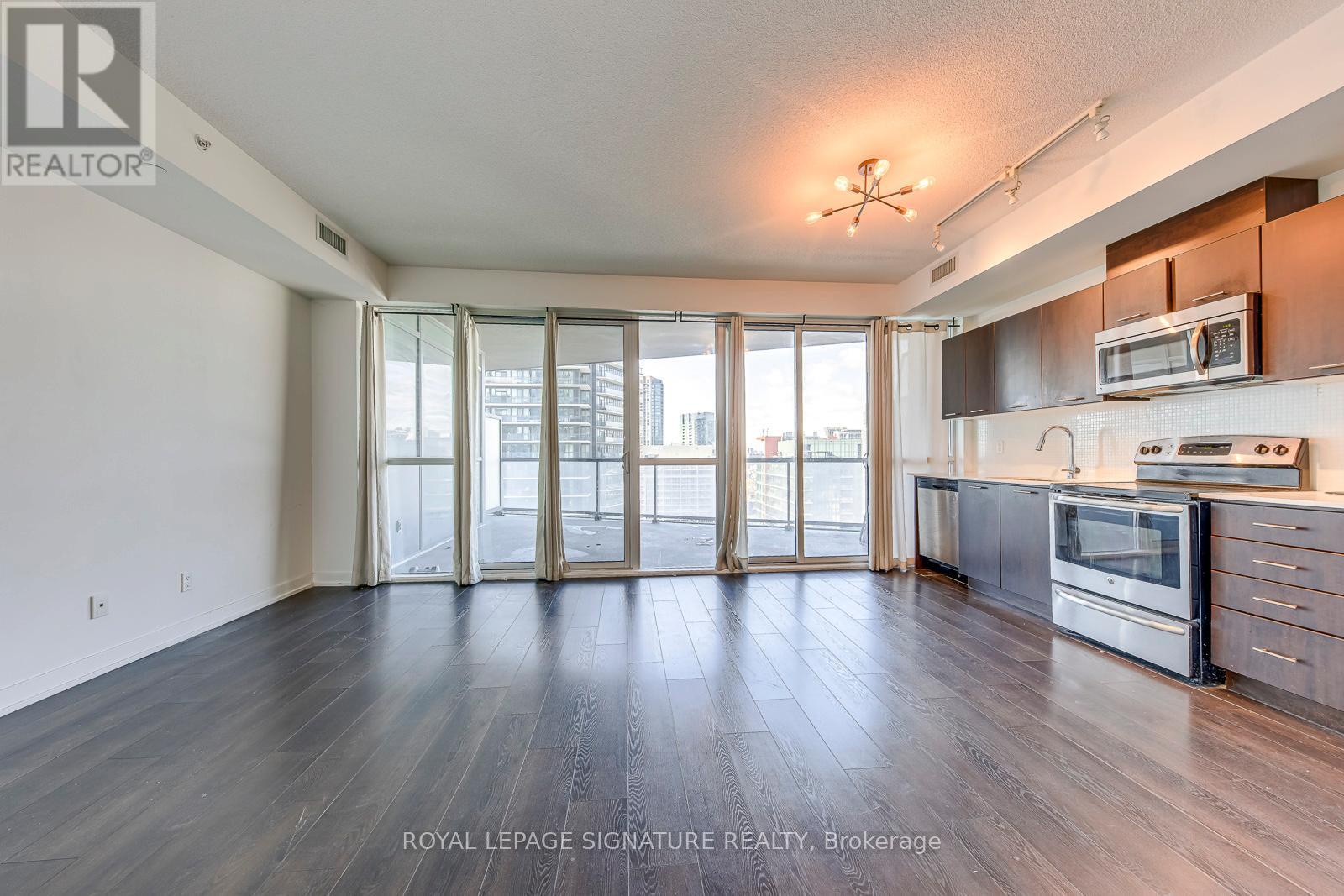 1901 - 20 Bruyeres Mews, Toronto (niagara), Ontario