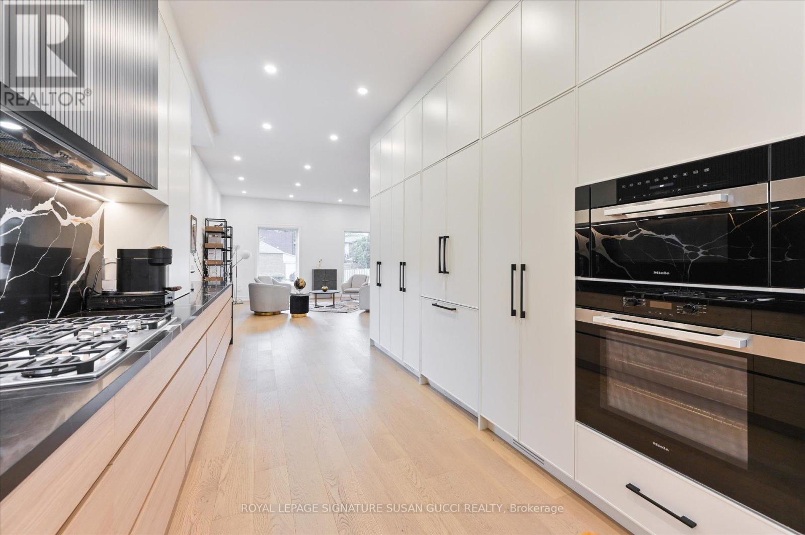 36 Glenshaw Crescent, Toronto (o'connor-parkview), Ontario