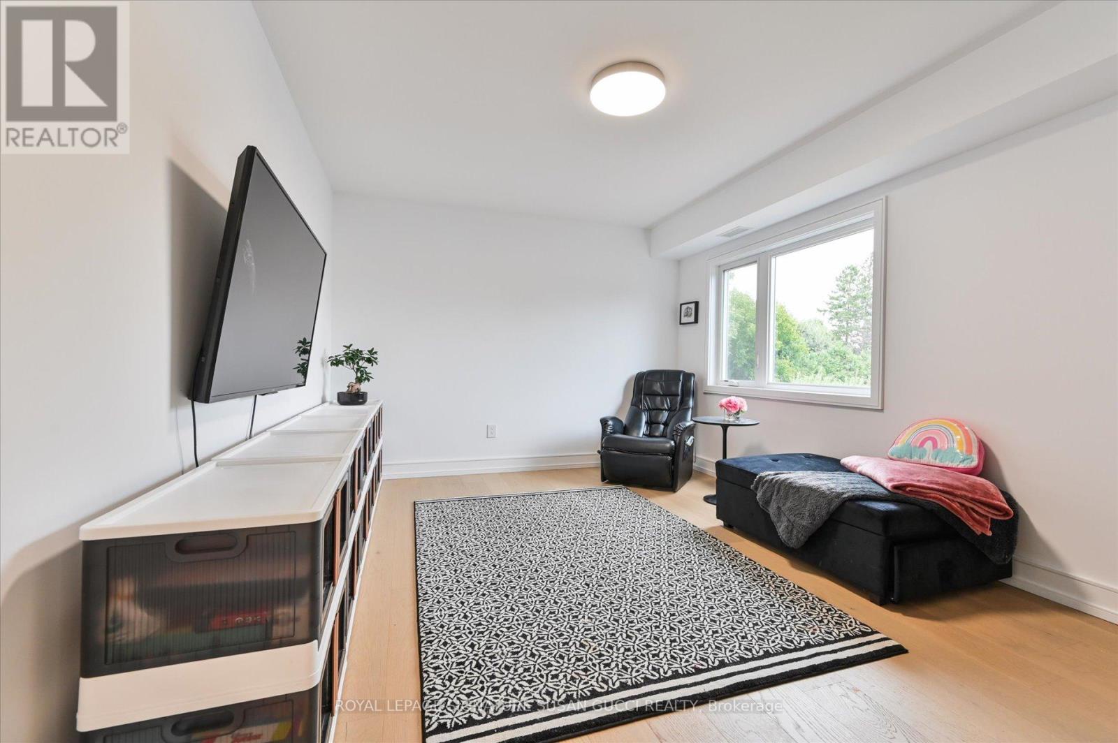 36 Glenshaw Crescent, Toronto (o'connor-parkview), Ontario