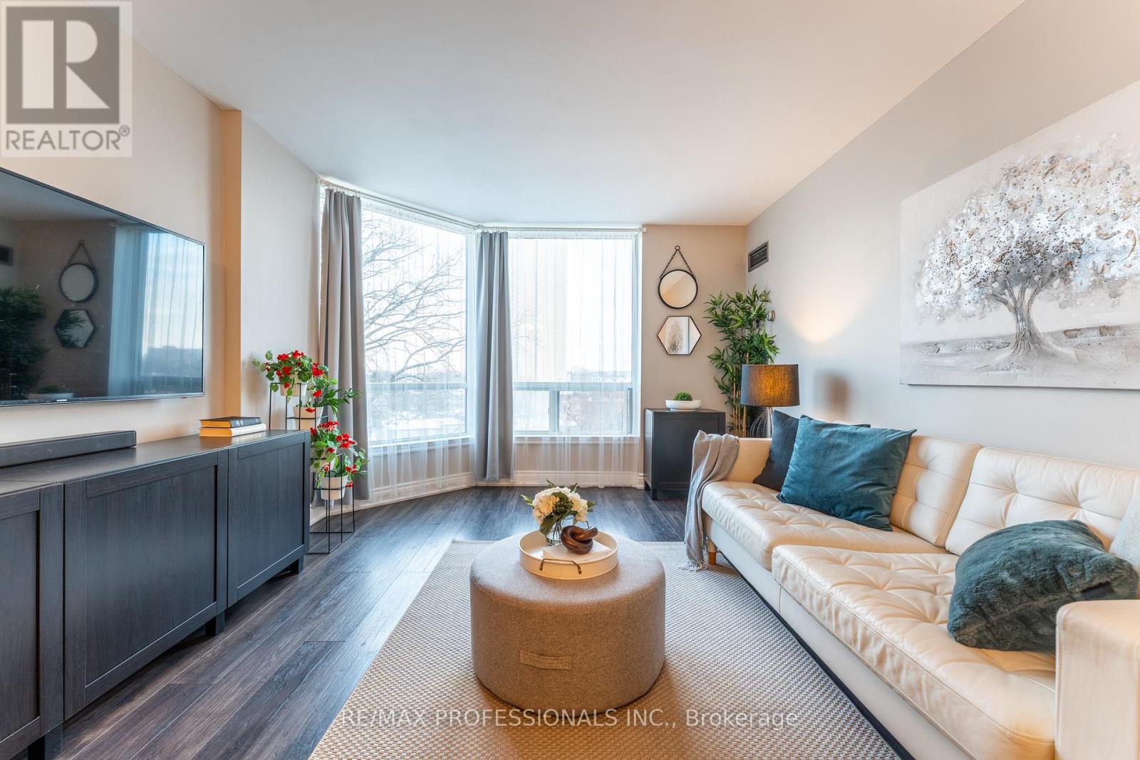 709 - 3 Hickory Tree Road, Toronto (weston), Ontario