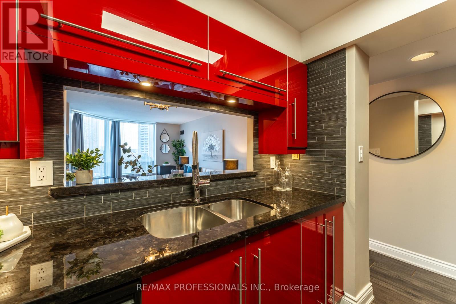 709 - 3 Hickory Tree Road, Toronto (weston), Ontario