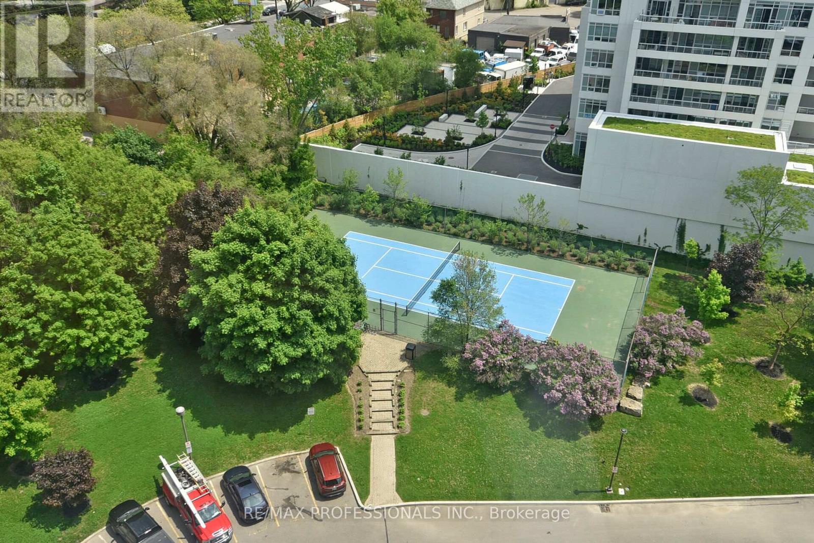 709 - 3 Hickory Tree Road, Toronto (weston), Ontario