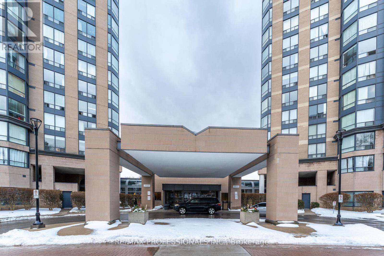 709 - 3 Hickory Tree Road, Toronto (weston), Ontario