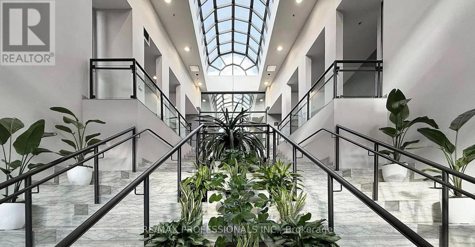 709 - 3 Hickory Tree Road, Toronto (weston), Ontario