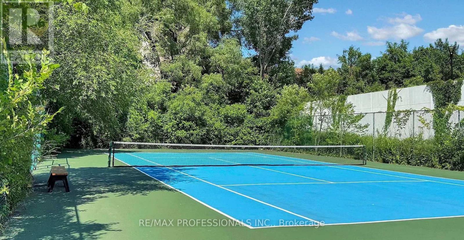 709 - 3 Hickory Tree Road, Toronto (weston), Ontario