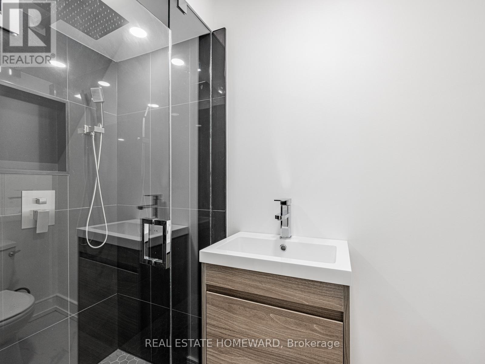 10 Juliana Court, Toronto (lambton Baby Point), Ontario