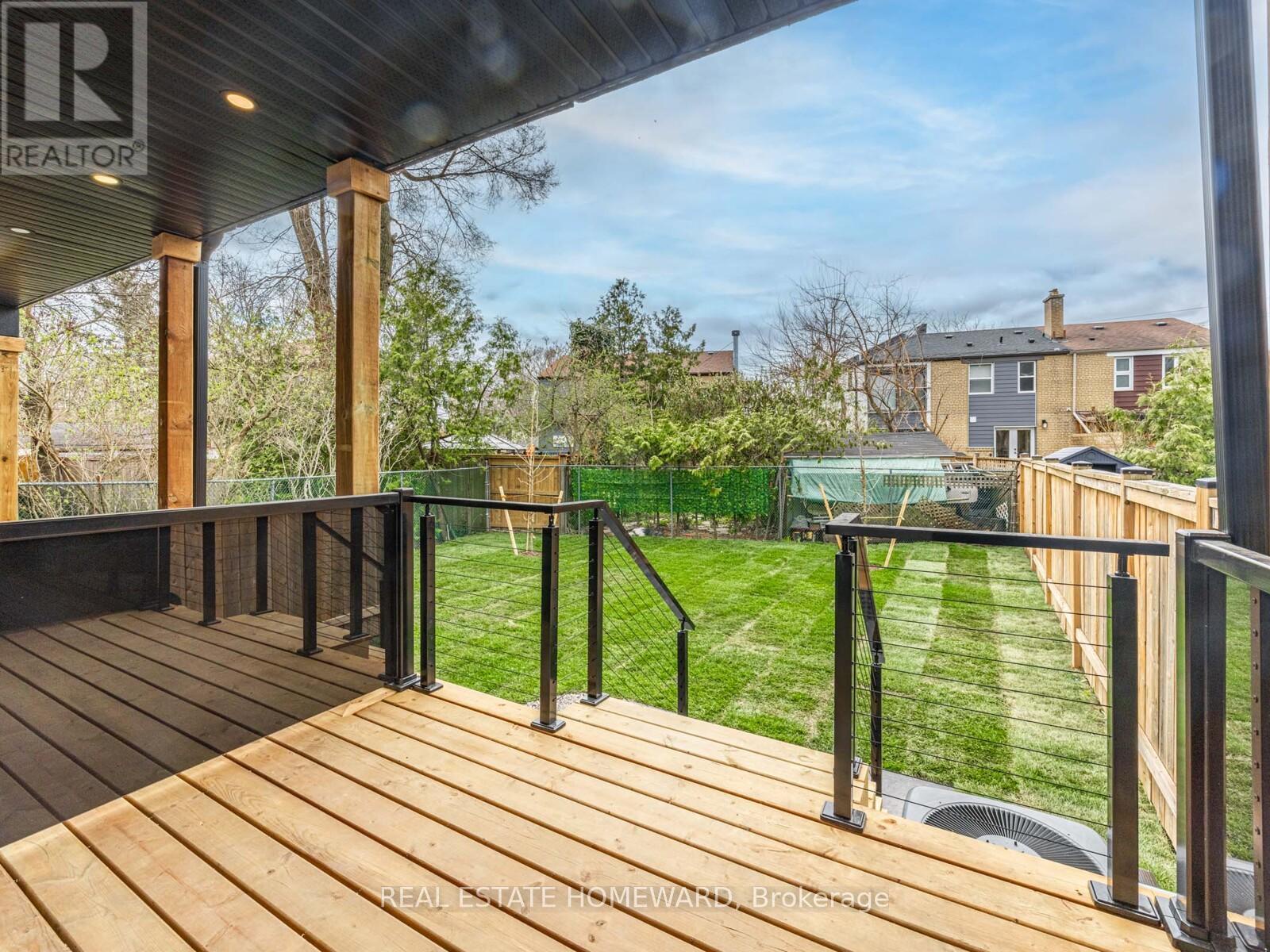 10 Juliana Court, Toronto (lambton Baby Point), Ontario