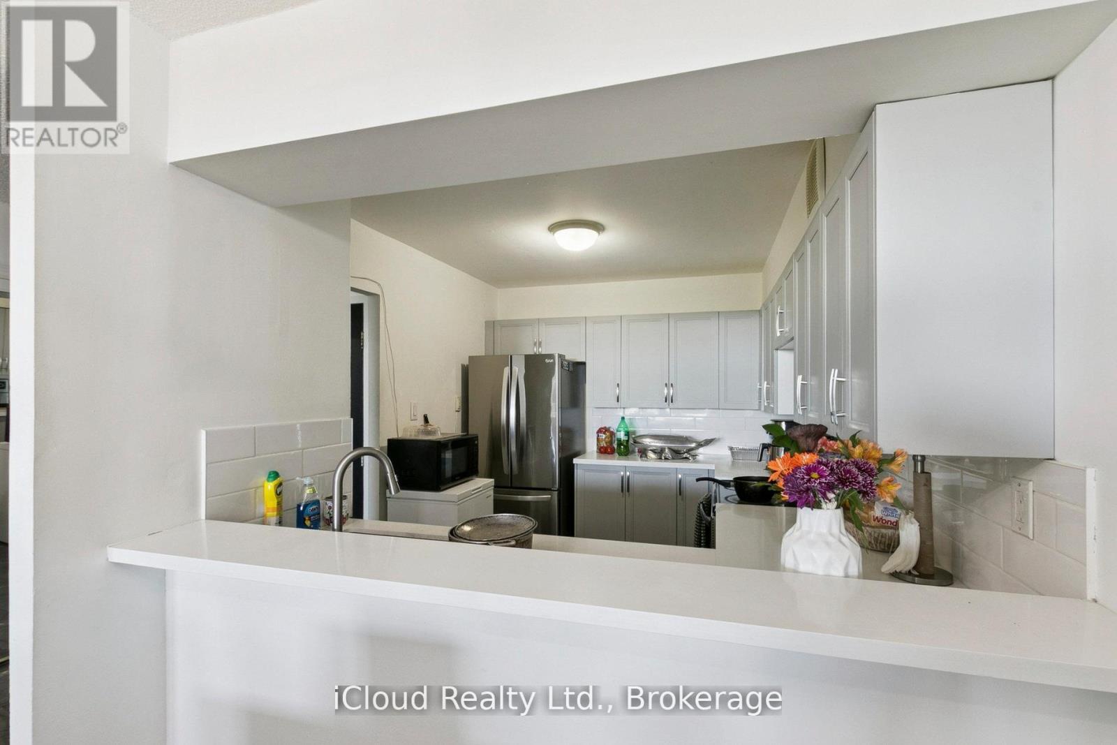 1108 - 238 Albion Road, Toronto (elms-old Rexdale), Ontario