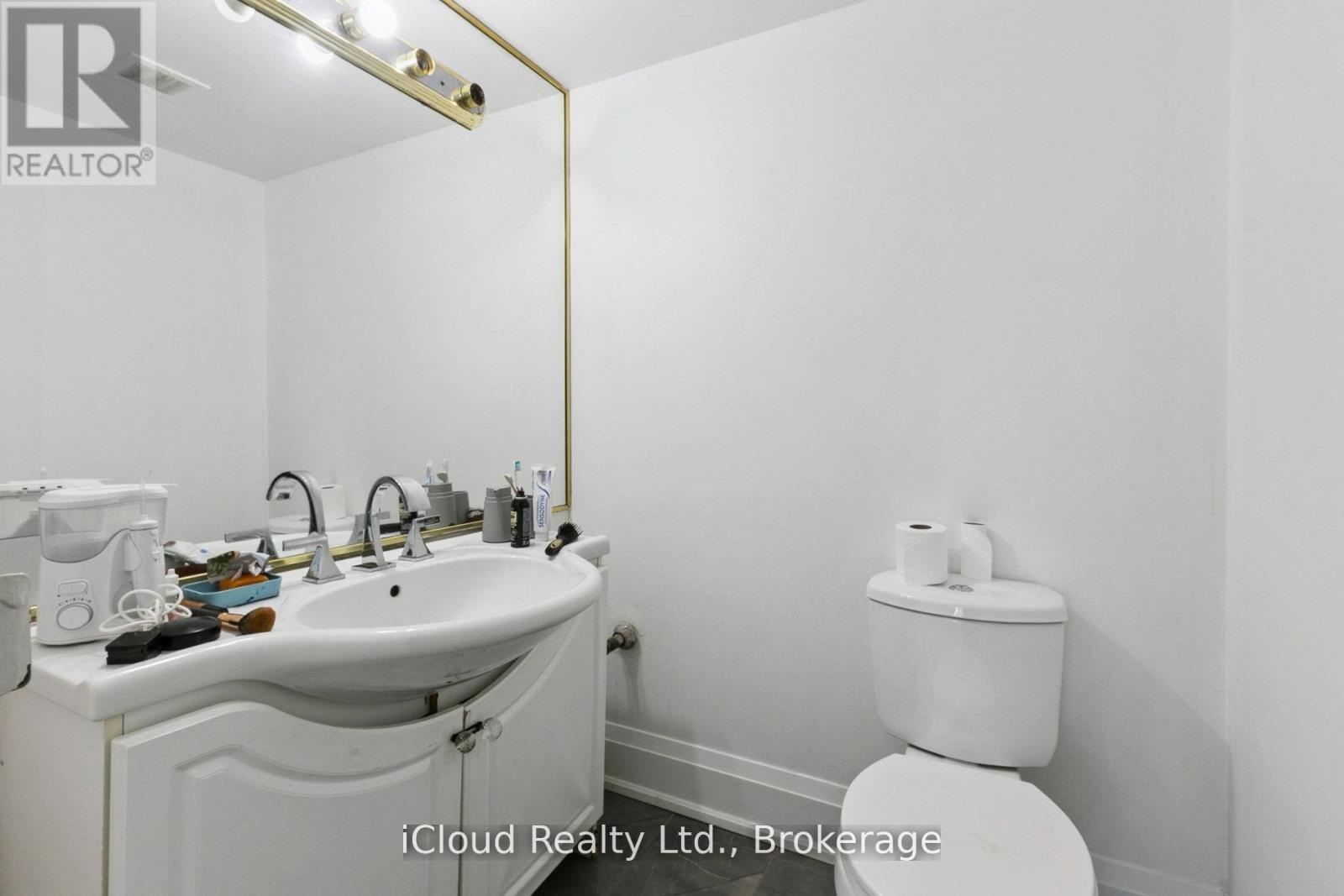 1108 - 238 Albion Road, Toronto (elms-old Rexdale), Ontario