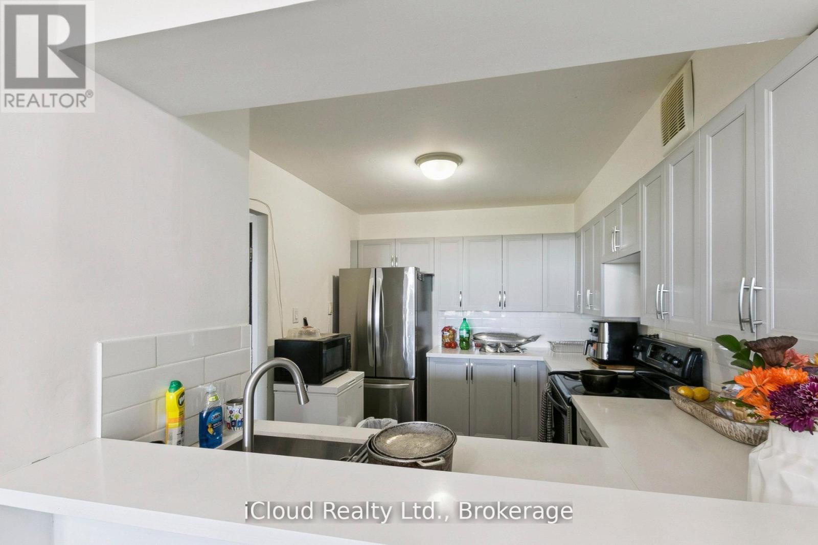 1108 - 238 Albion Road, Toronto (elms-old Rexdale), Ontario