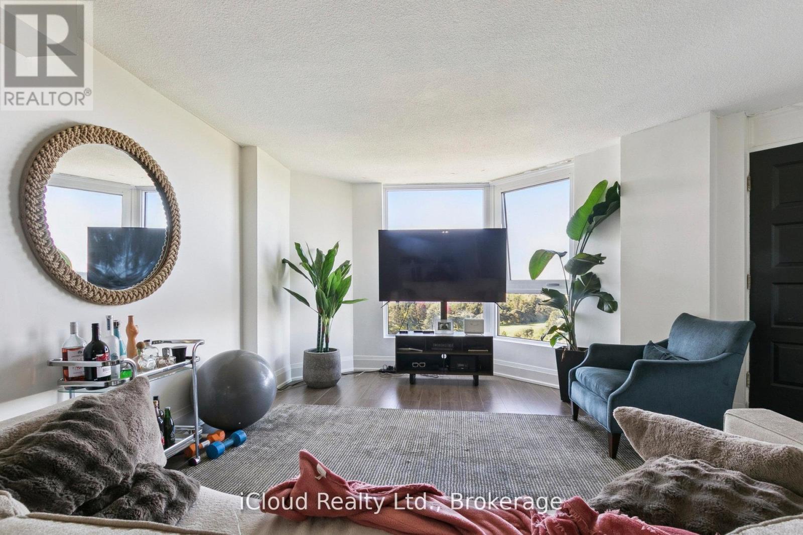 1108 - 238 Albion Road, Toronto (elms-old Rexdale), Ontario